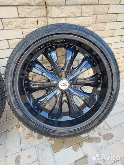 Бу колеса r22 5x112 и 114.3 с 265/35/22 Maxtrek