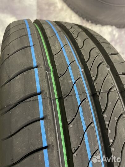 Viatti Strada 2 (V-134) 185/60 R14 86H
