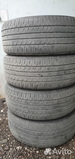 Летние шины 215/55 R16