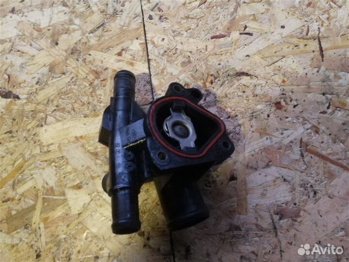 Корпус термостата Nissan X-Trail T31 2.0 TDI M9R