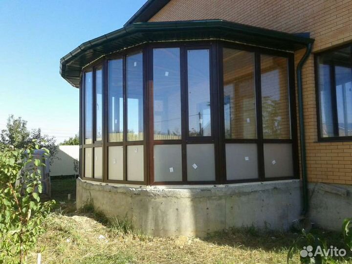 Пластиковые окна на дачу и в дом с отделкой