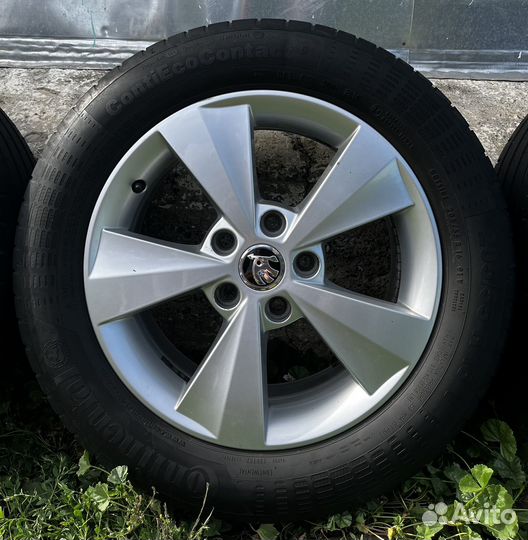 Оригинальные диски R16 Velorum с резиной