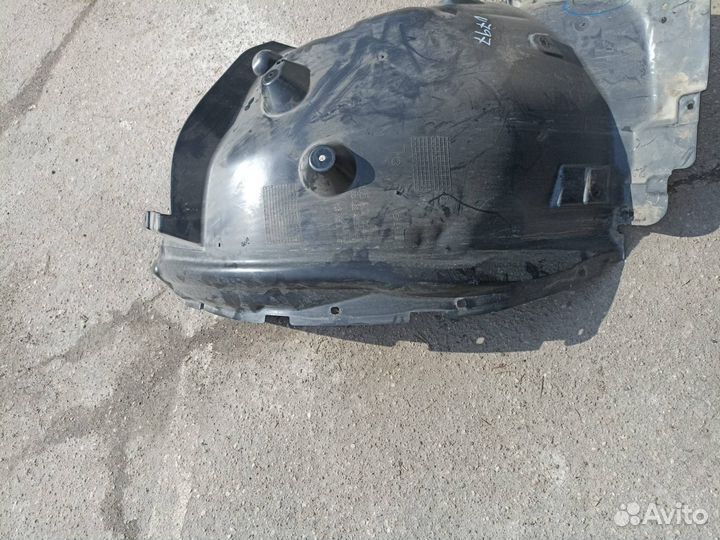 Подкрылок передний левый BMW X3 G01 2018