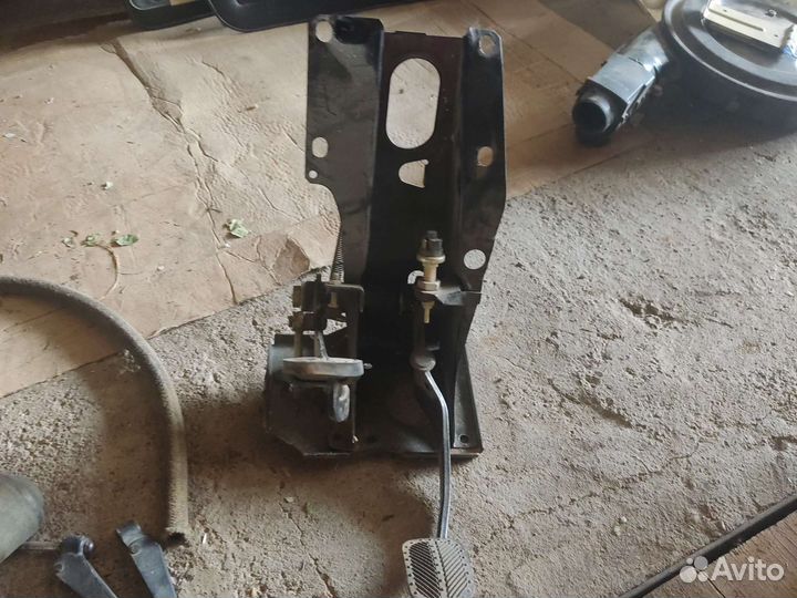 Педаль сцепления ваз 2107