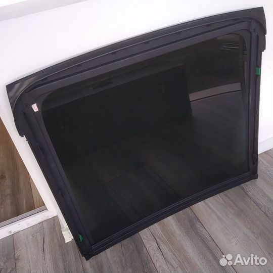 Стеклянная панель крыши Volvo XC60 XC90 31395508