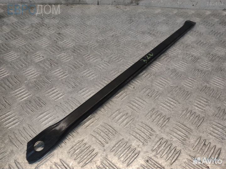 Растяжка / распорка левая на BMW F30 s1140580