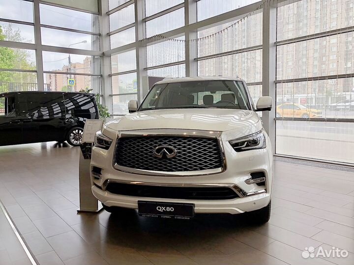 Infiniti QX80 5.6 AT, 2023