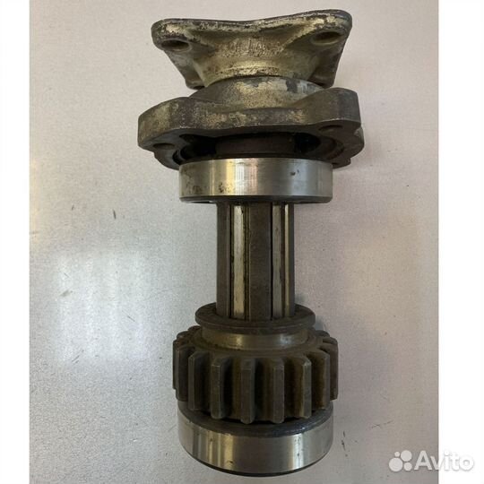 Вал ком (вал вторичный односкоростной коробки ЗИЛ