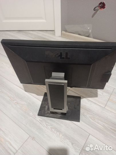 Монитор dell