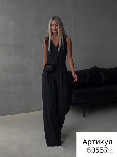 Костюм женский