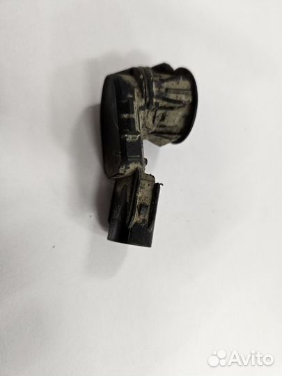 Датчик парковки (парктроник) задний Toyota Rav4 40