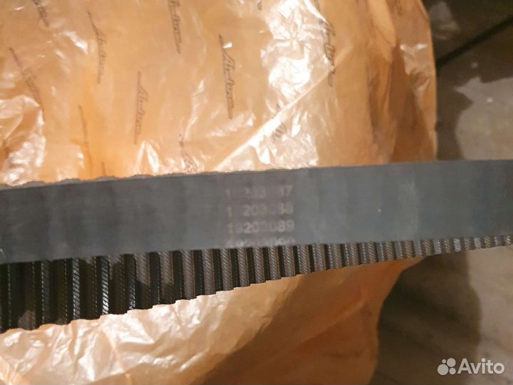 Помпа ford focus 3