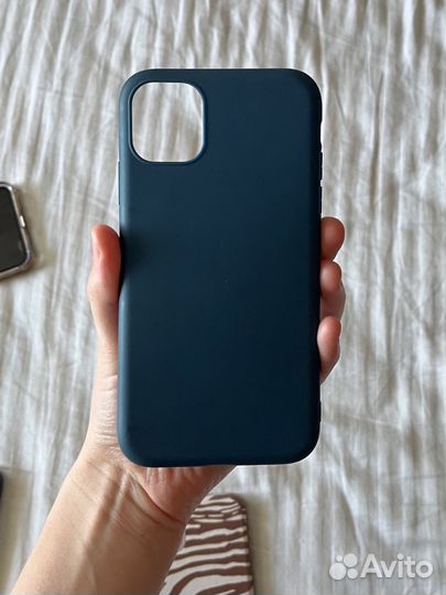 Чехол на iPhone 11