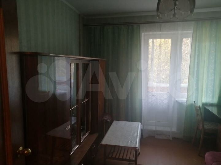 2-к. квартира, 43 м², 3/9 эт.