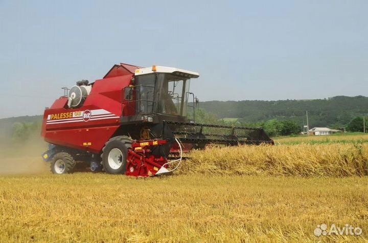 Комбайн Брянсксельмаш КЗС-812, 2023