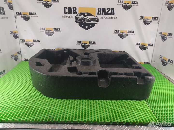 Ящик для инструментов Volvo XC60