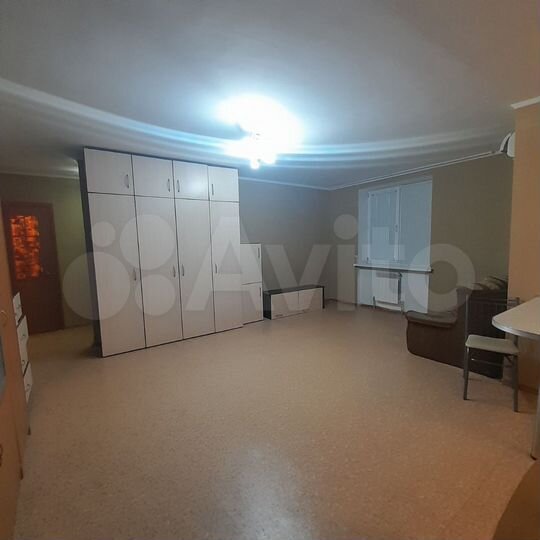 2-к. квартира, 60 м², 5/10 эт.