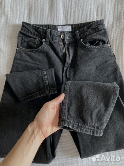 Джинсы bershka