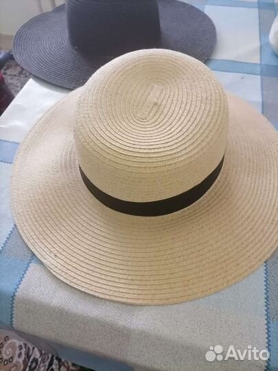 Шляпа женская соломенная
