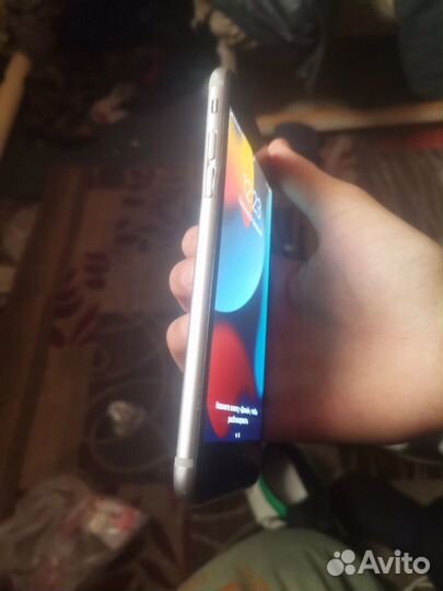 iPhone 6S, 64 ГБ