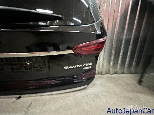 Крышка багажника Хендай Санта Фе 4