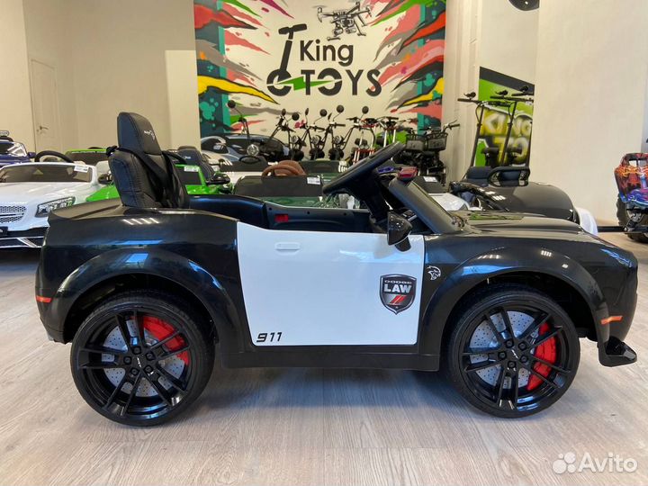 Электромобиль Dodge Challenger SRT Полиция