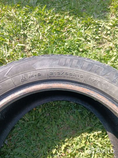 Goodyear UltraGrip 215/55 R16