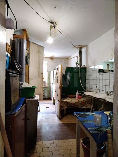 Комната 23 м² в 1-к., 1/2 эт.