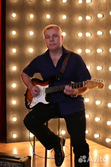 Музыкант на мероприятие