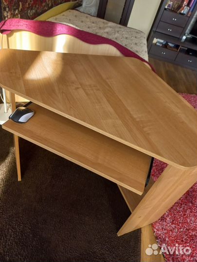 Компьютерный столик бу