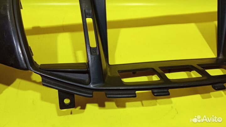 Рамка магнитолы для Mitsubishi Lancer 9