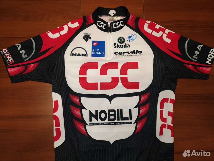 Велоджерси Descente Италия