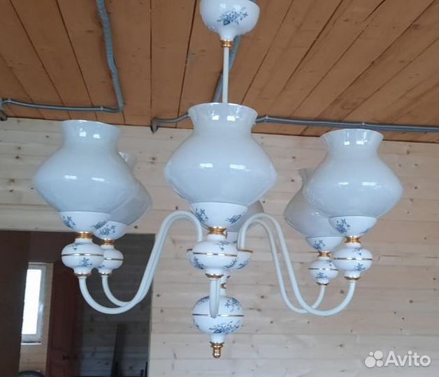 Люстра времен СССР, Польша