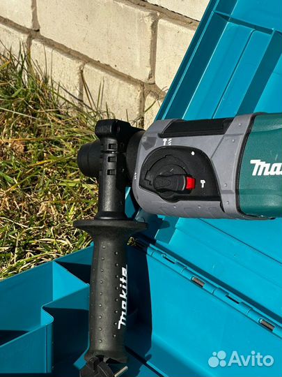 Перфоратор Makita