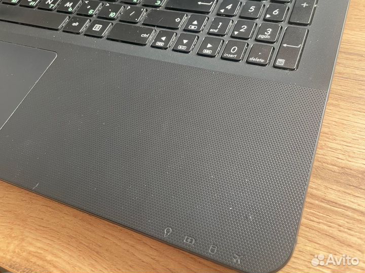 Ноутбук asus X555SJ