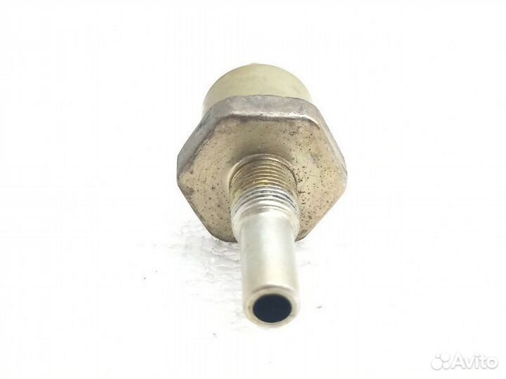 Клапан вакуумный Toyota Noah AZR60 2.0 1AZ 2003