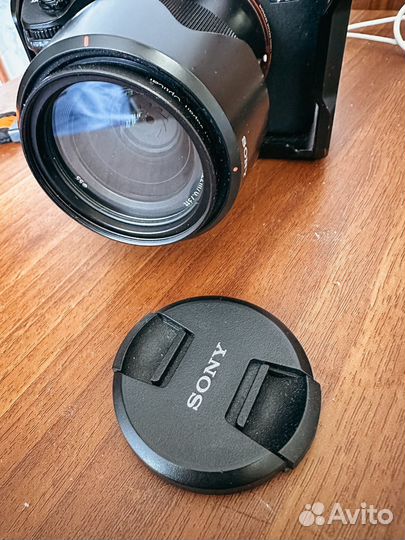 Объектив sony FE 1.8 35mm