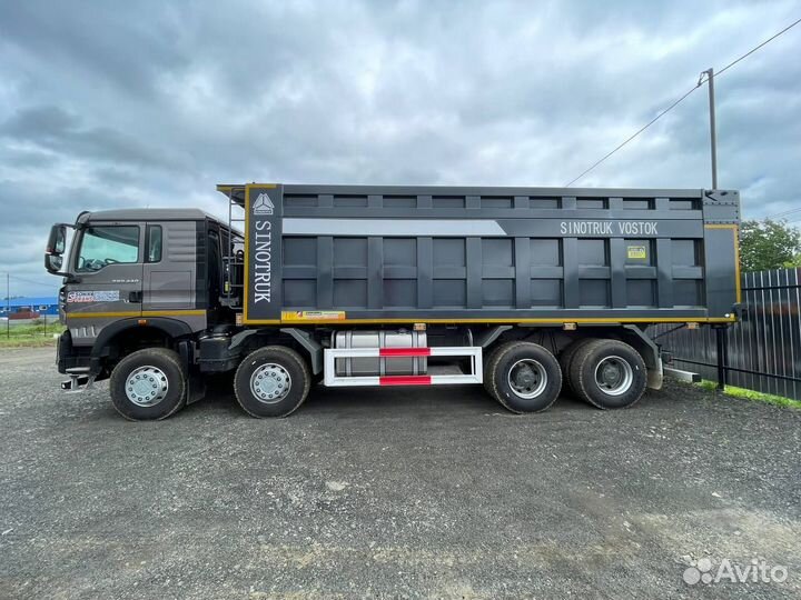 Howo ZZ3317V386GE1, 2023