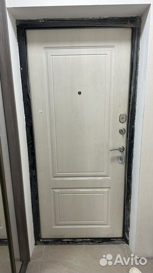 Дверь входная