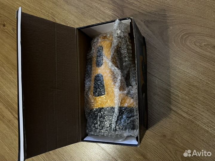 Фонарь аккумуляторный