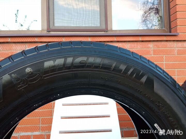 Michelin Latitude Tour HP 225/65 R17 H