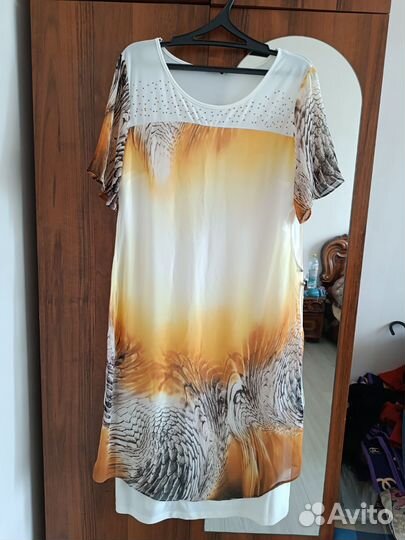 Женские платья б/у в хорошем состоянии 48-52размер