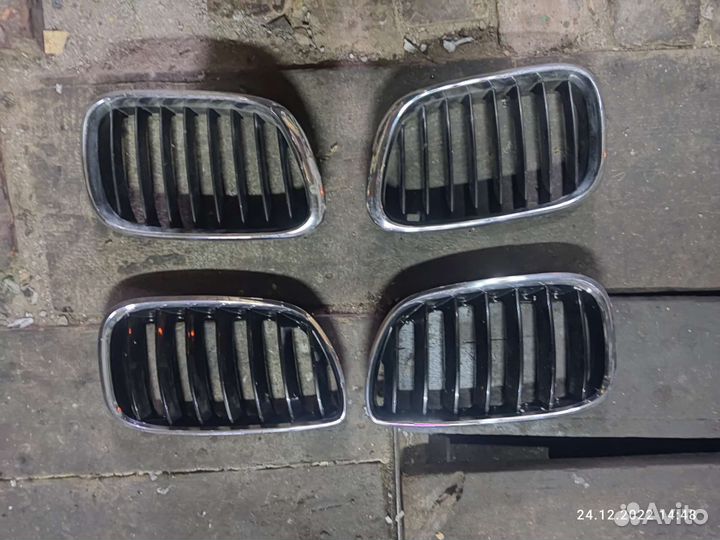 Решетка бмв Х5 Е 53 рестайлинг И до рестайлинг