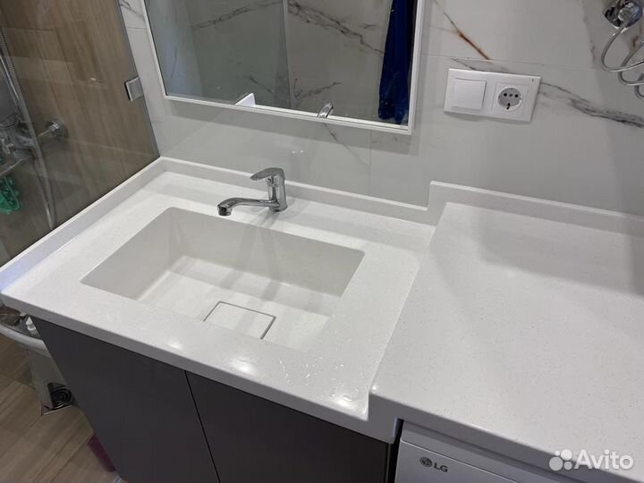 Искусственный камень и кварц. агломерат