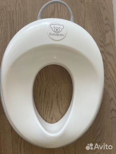 Детское сиденье для унитаза BabyBjorn и горшок
