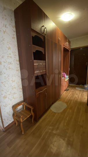 2-к. квартира, 60 м², 3/9 эт.