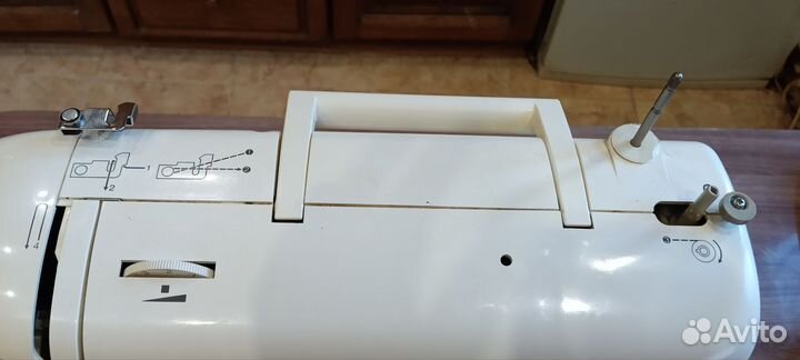 Швейная машина Brother XL-5070