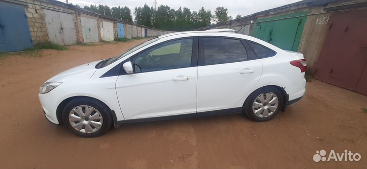 Ford Focus 1.6 МТ, 2013, 157 км
