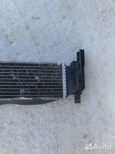 Радиатор интеркулера volkswagen polo 5