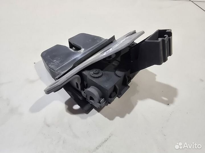 Замок багажника ford focus 2
